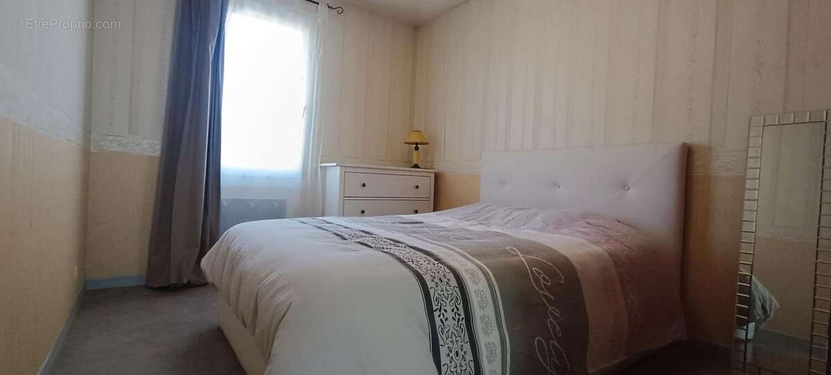 Appartement à SIX-FOURS-LES-PLAGES