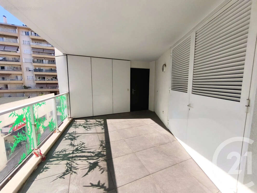 Appartement 53 m² à Toulon  - photo 14