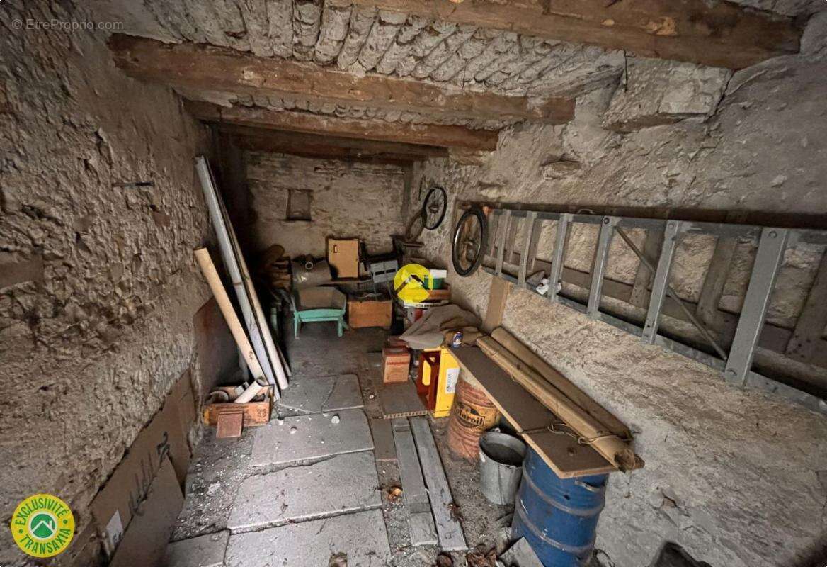 Maison à CHATEAUNEUF-SUR-CHER