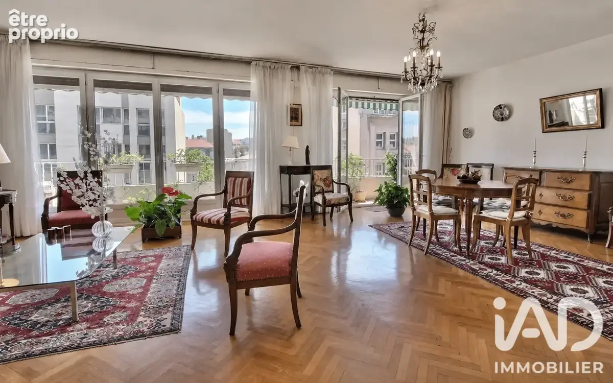 Photo 1 - Appartement à MARSEILLE-8E