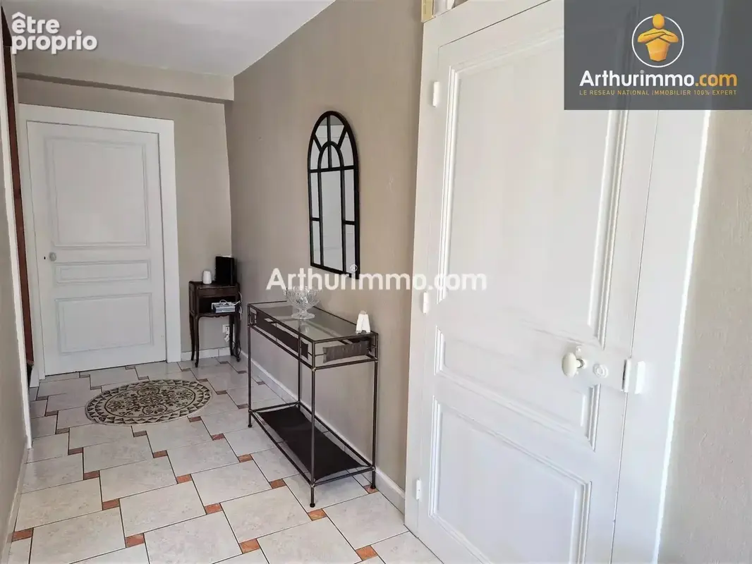 BEAUFORT (39 JURA), à vendre maison en pierres de prestige + gîte touristique, parc clos et arboré de 3 355 m² - photo 16