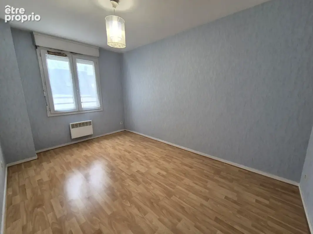 Appartement T3, cave et une place parking - photo 9