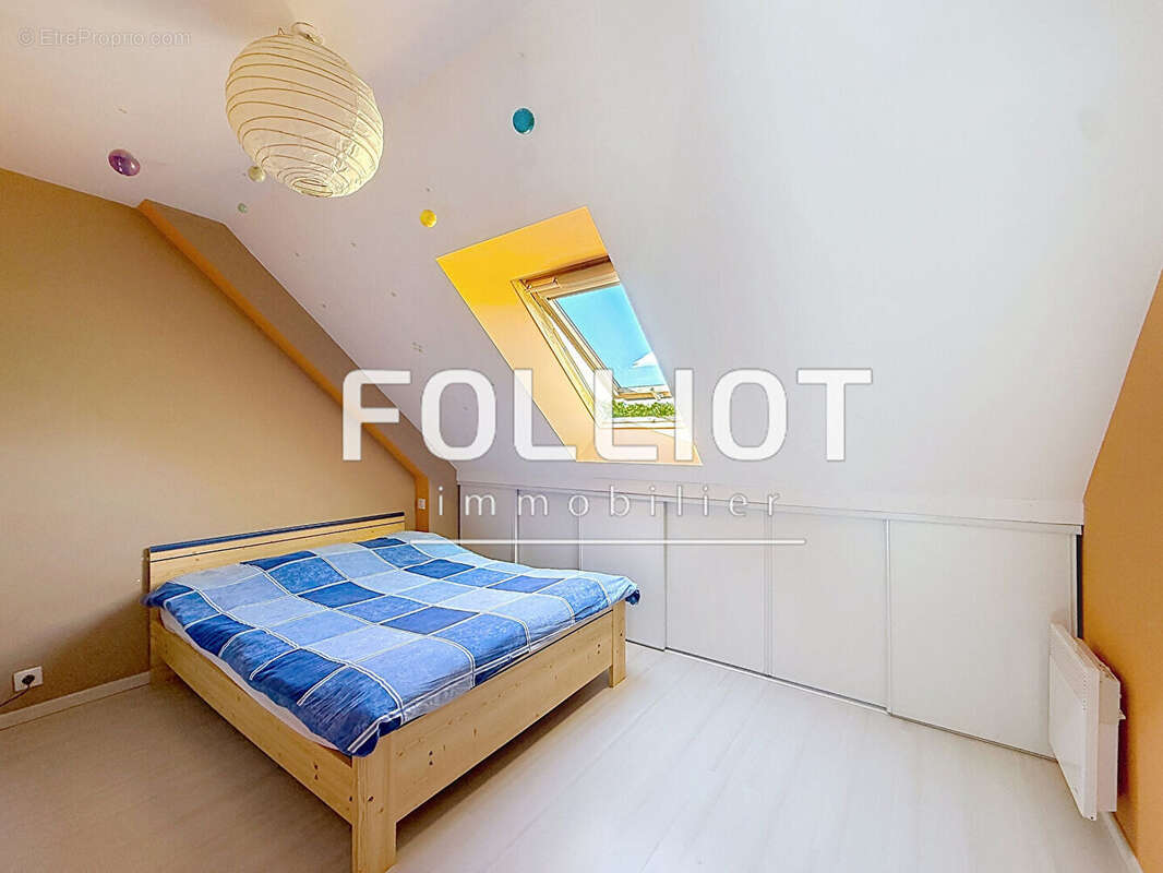 Maison spacieuse 10 pièces à vendre à Saint-Pair-sur-Mer - Réf 12310AH - photo 17