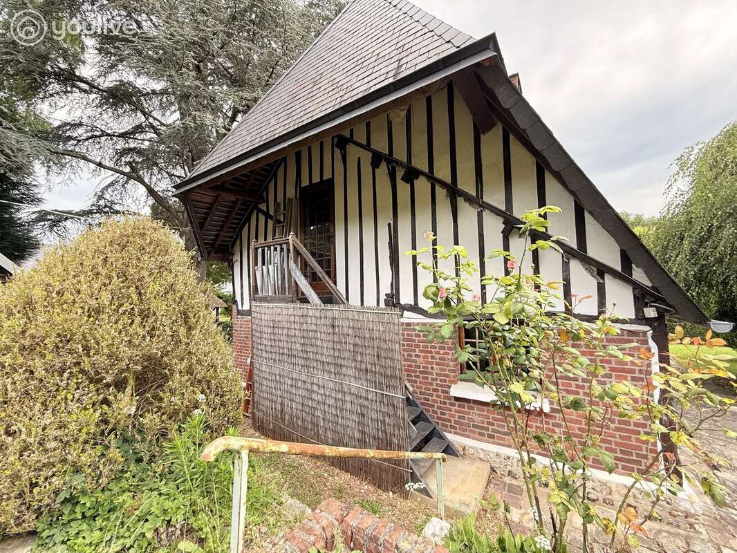 Maison à CANY-BARVILLE