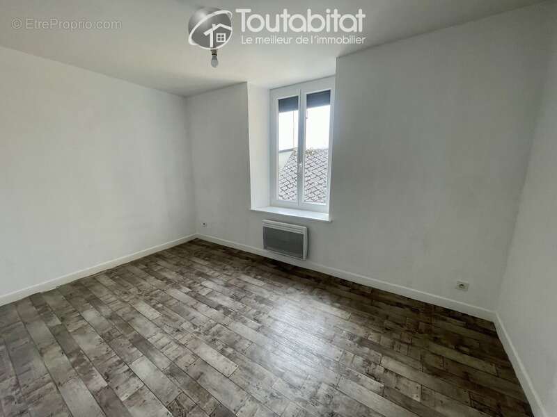 Appartement à CHARLEVILLE-MEZIERES