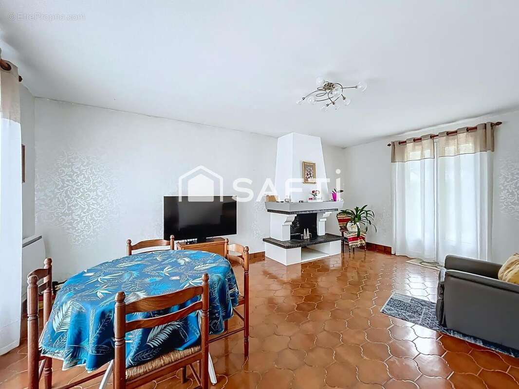 Photo 3 - Maison à BRETEUIL