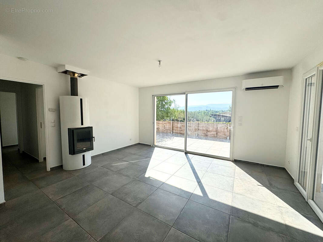 Villa  4 pièce(s) 75.07 m2 + garage - photo 9