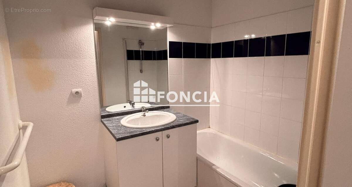 Appartement à CARCASSONNE
