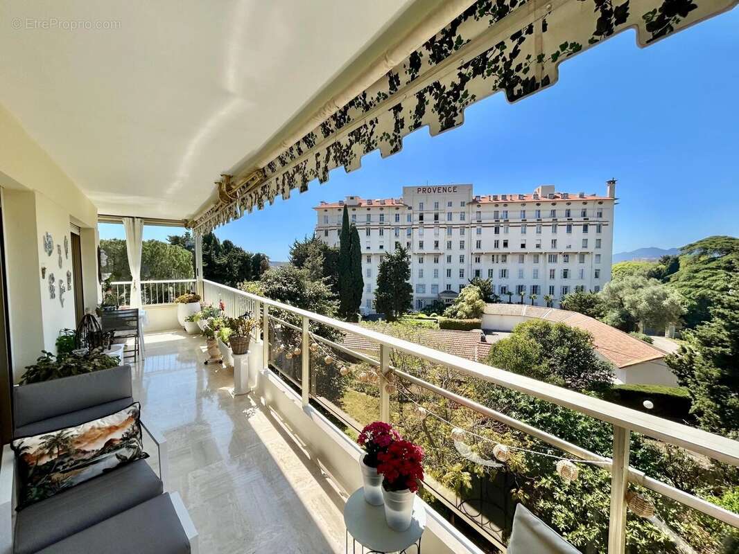 Appartement à CANNES