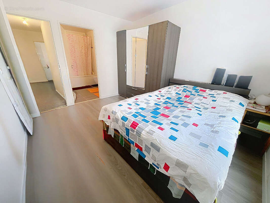 Appartement à SAINT-GENIS-POUILLY