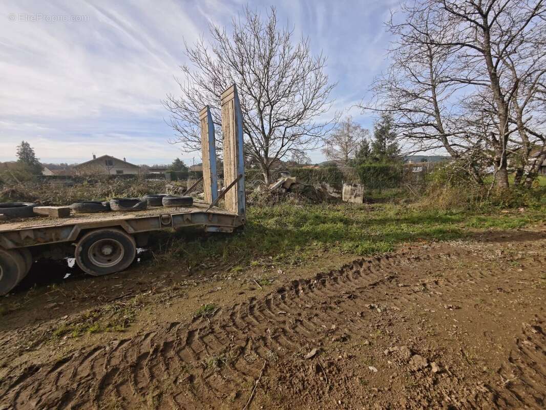 Terrain à ARCHETTES