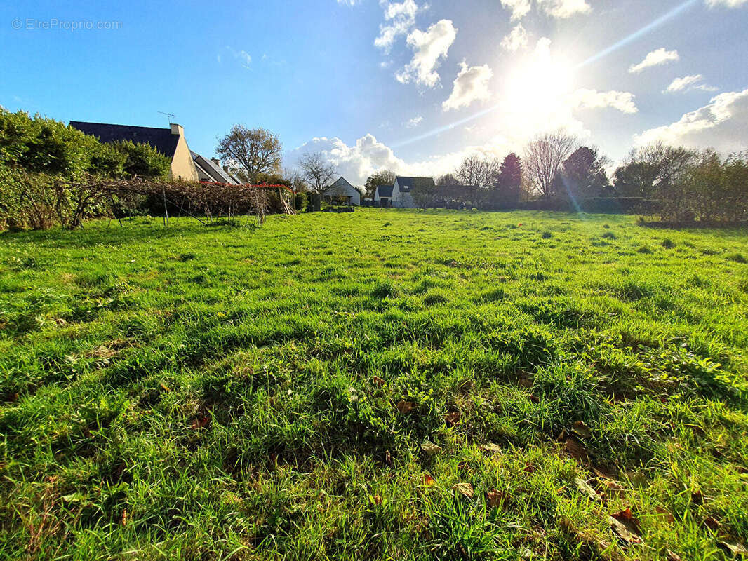 Terrain à GOUESNACH
