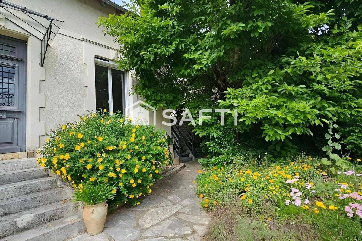 Maison 148 m² à Bergerac  - photo 2