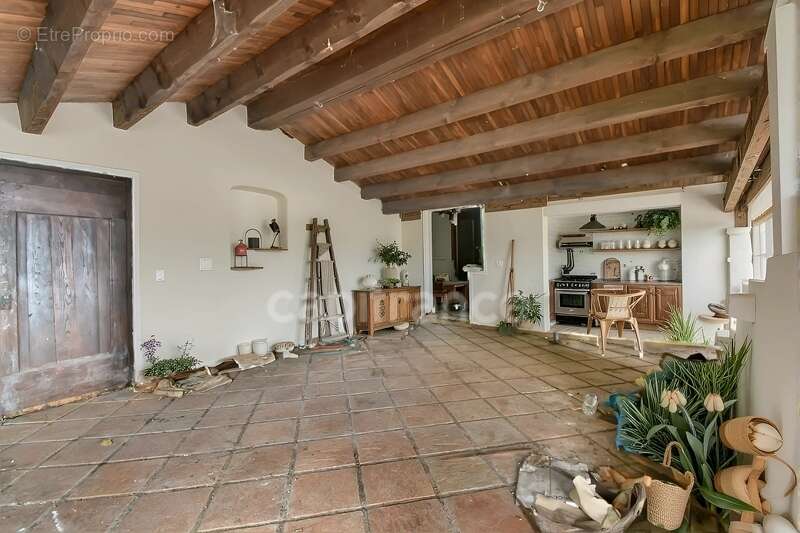 Propriete à vendre 21 pièces ARPHY (30) - photo 11