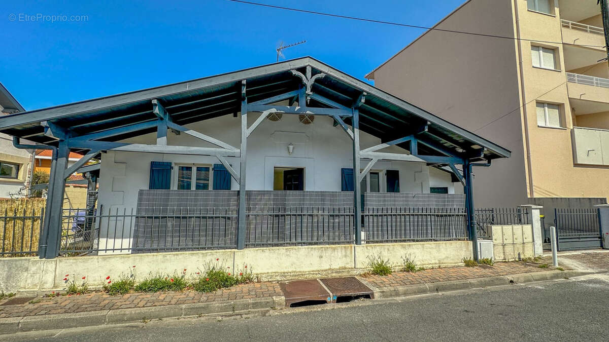Duplex de type 2 avec cabine et terrasses - photo 3