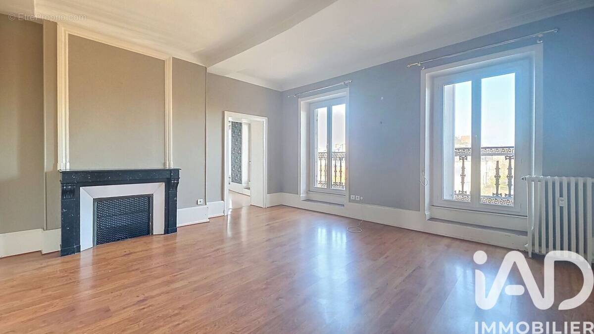 Photo 1 - Appartement à MOULINS