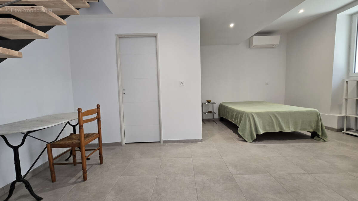 Maison à NIMES