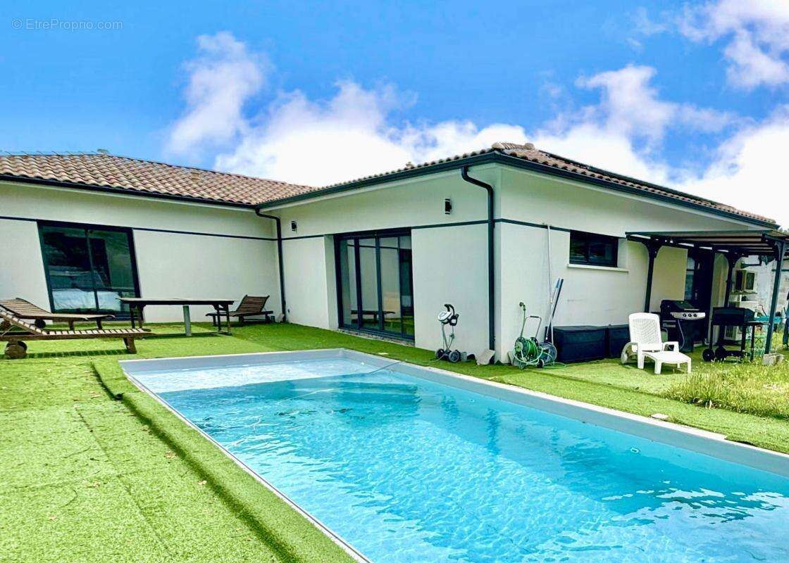 Maison à CESTAS