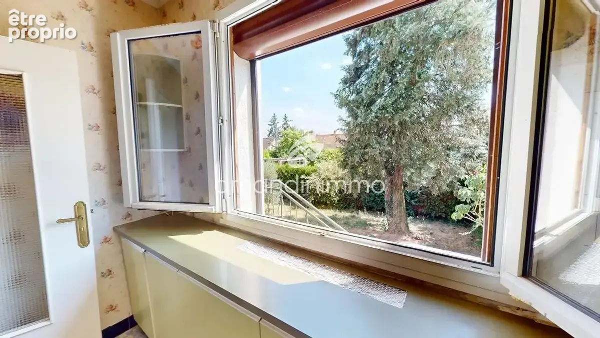 Maison 5 pièces 97 m² à vendre à Savigny-Le-Temple (77176) - photo 7