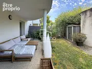 Appartement à VIRY