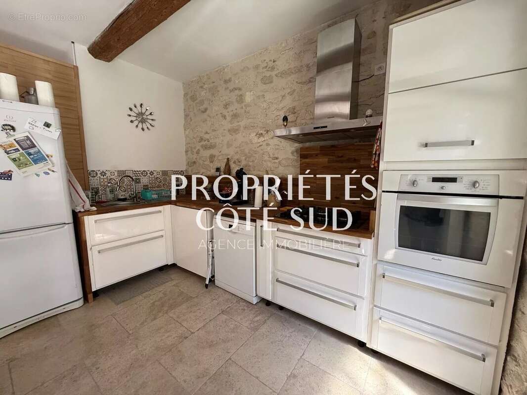 Maison à VILLENEUVE-LES-AVIGNON