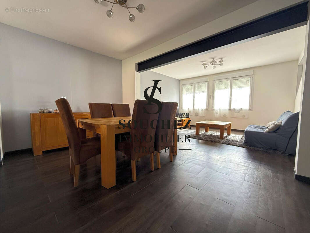 Maison à SAINTE-CATHERINE