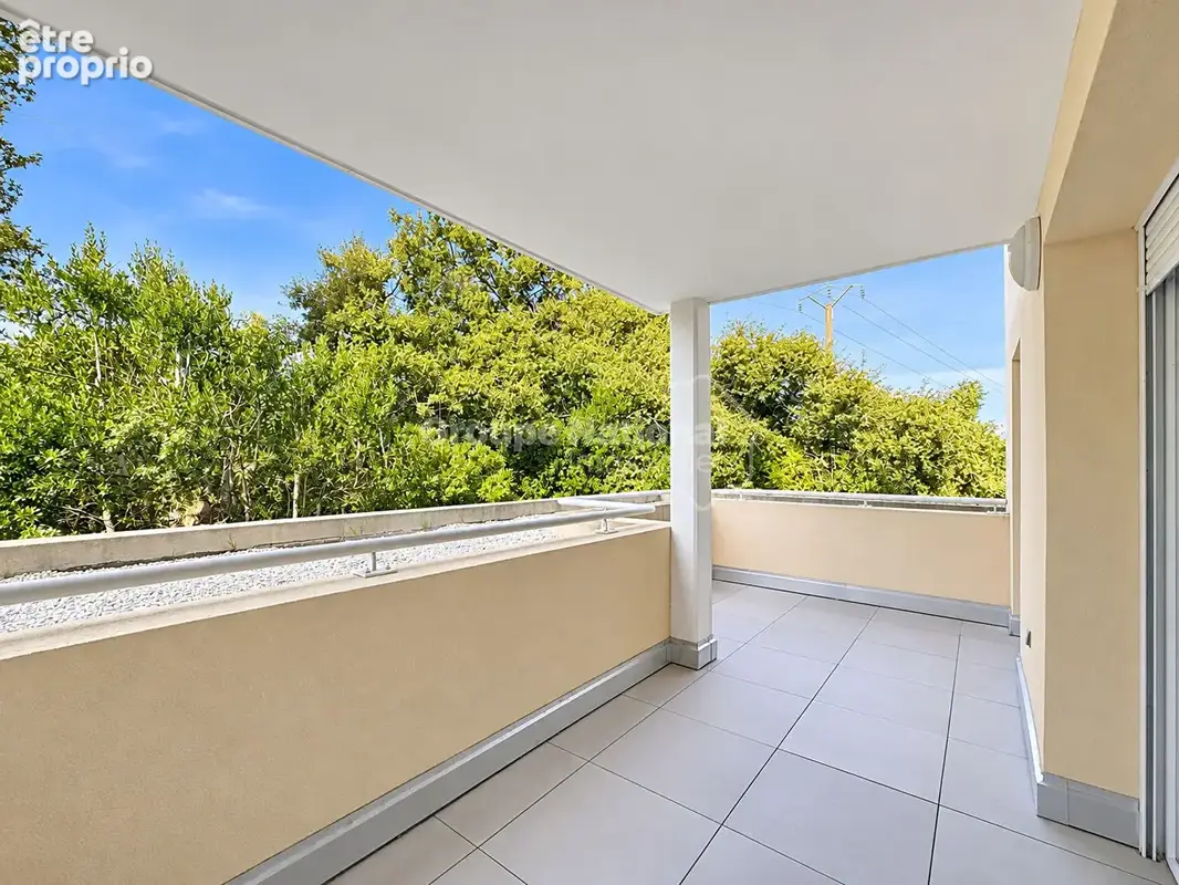 Appartement Orange 2 pièce(s) 42 m2 ,1 chambre, ascenseur, balcon, garage et place de parking - photo 8