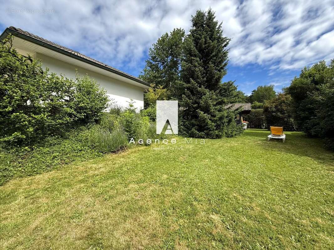Maison à LYAUD