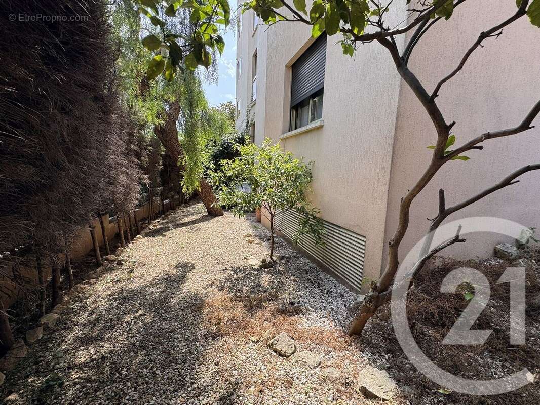 Appartement à LE CANNET