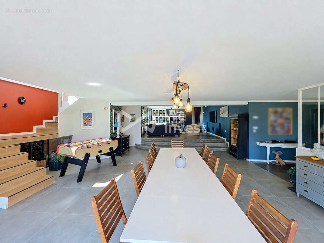 Maison 388 m² à Monce-En-Belin  - photo 3