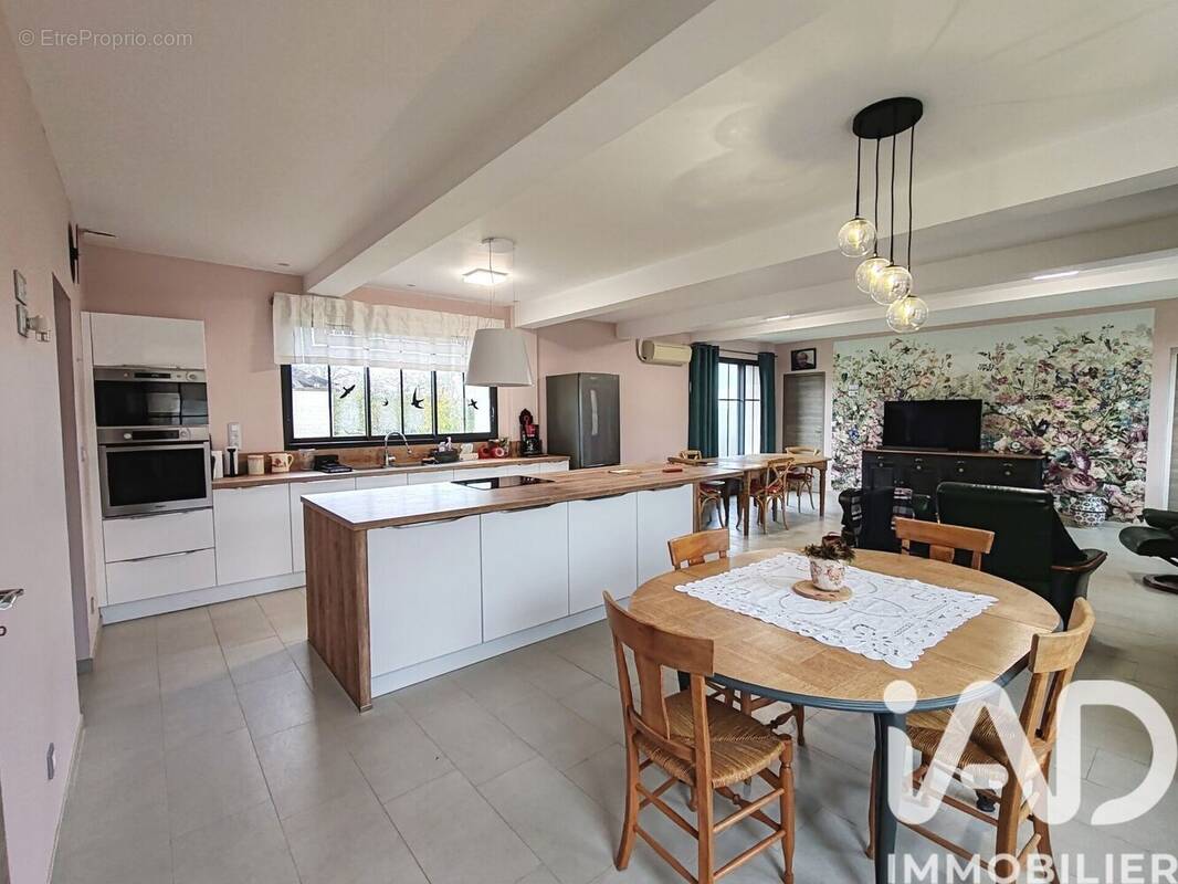 Photo 1 - Maison à ROCQUENCOURT