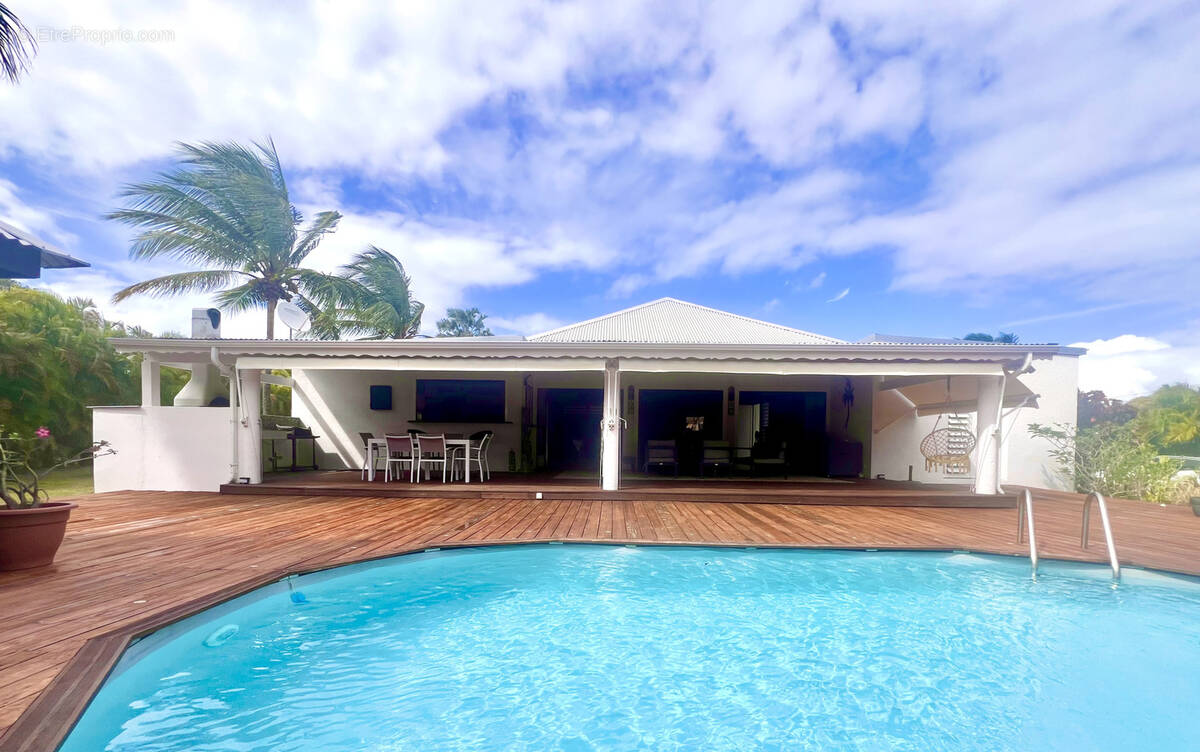 Maison à SAINT-FRANCOIS