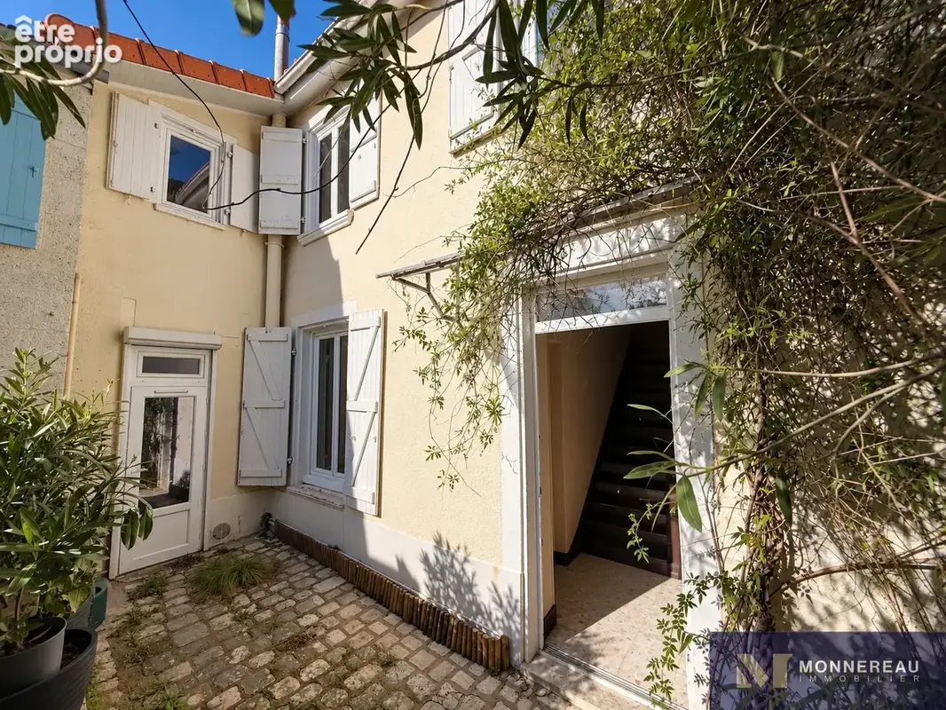 Maison de ville avec jardin - photo 1