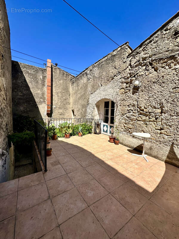 Maison à FABREZAN
