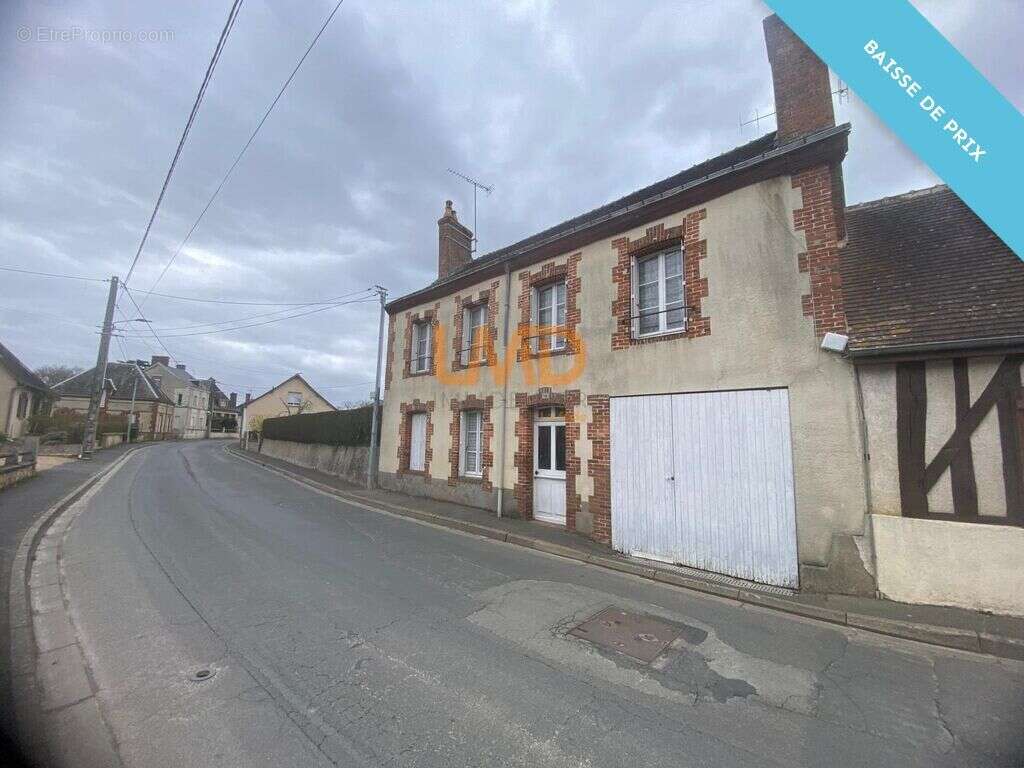 Maison à LA VILLE-AUX-CLERCS