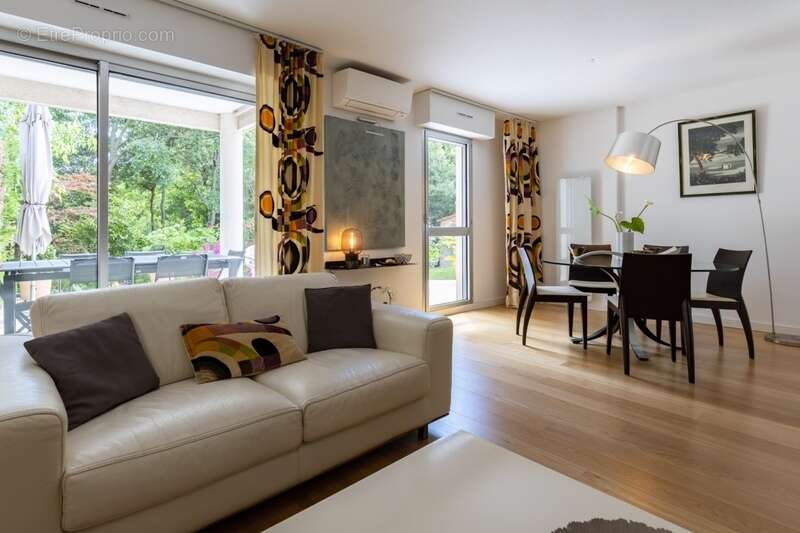 Appartement à MARSEILLE-9E