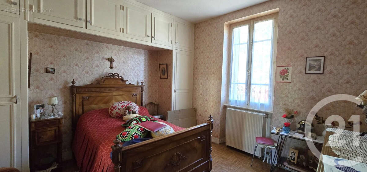 Maison à LE CREUSOT