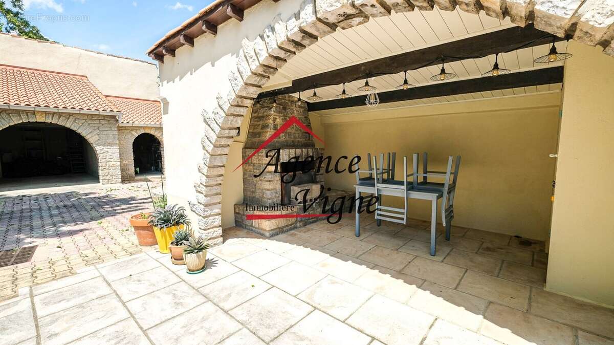 Maison à LE MARTINET