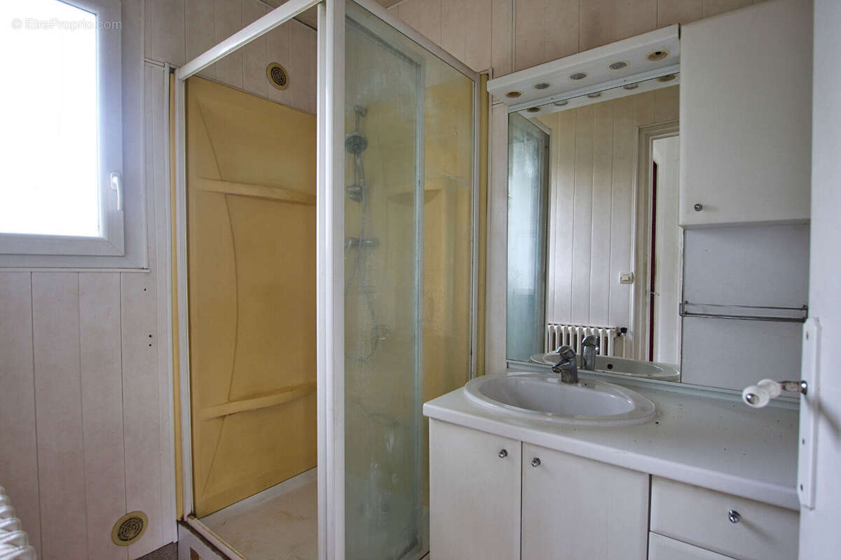 Maison à SAINT-PRIEST