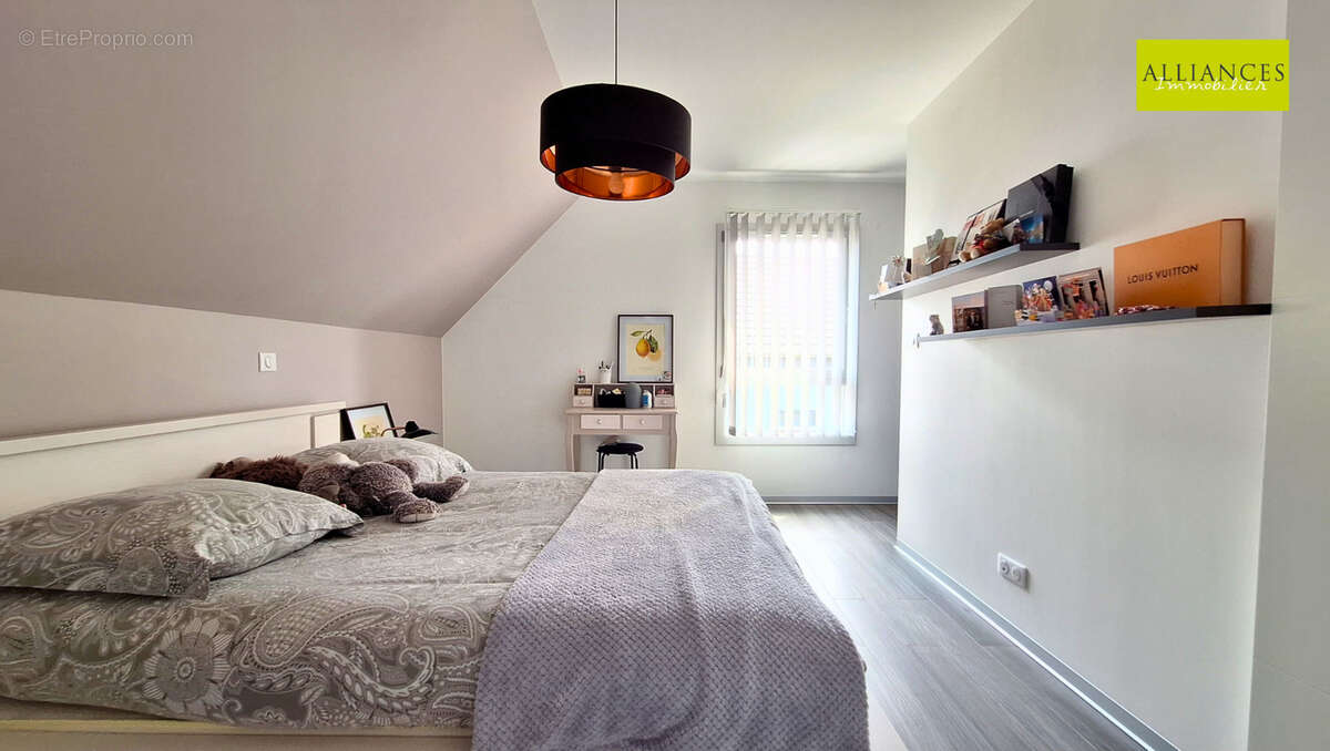 Maison récente de 124 m2   Prestations soignées dans un village très recherché - photo 24