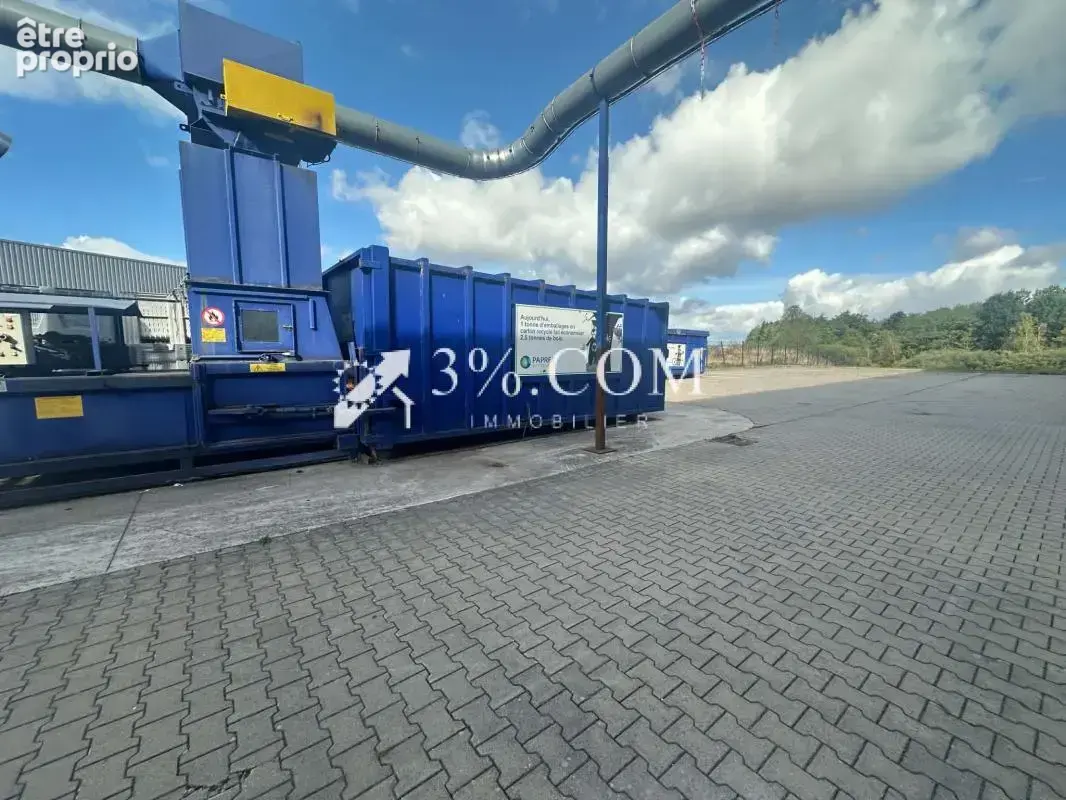 Bätiment professionnel 1728 m2 sur une parcelle de 6949 m2 d - photo 18
