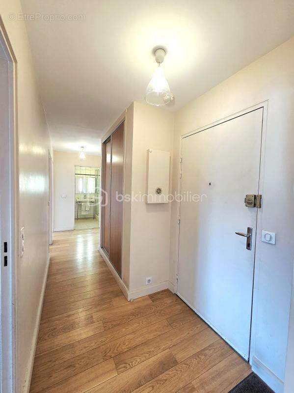 Appartement à SURESNES