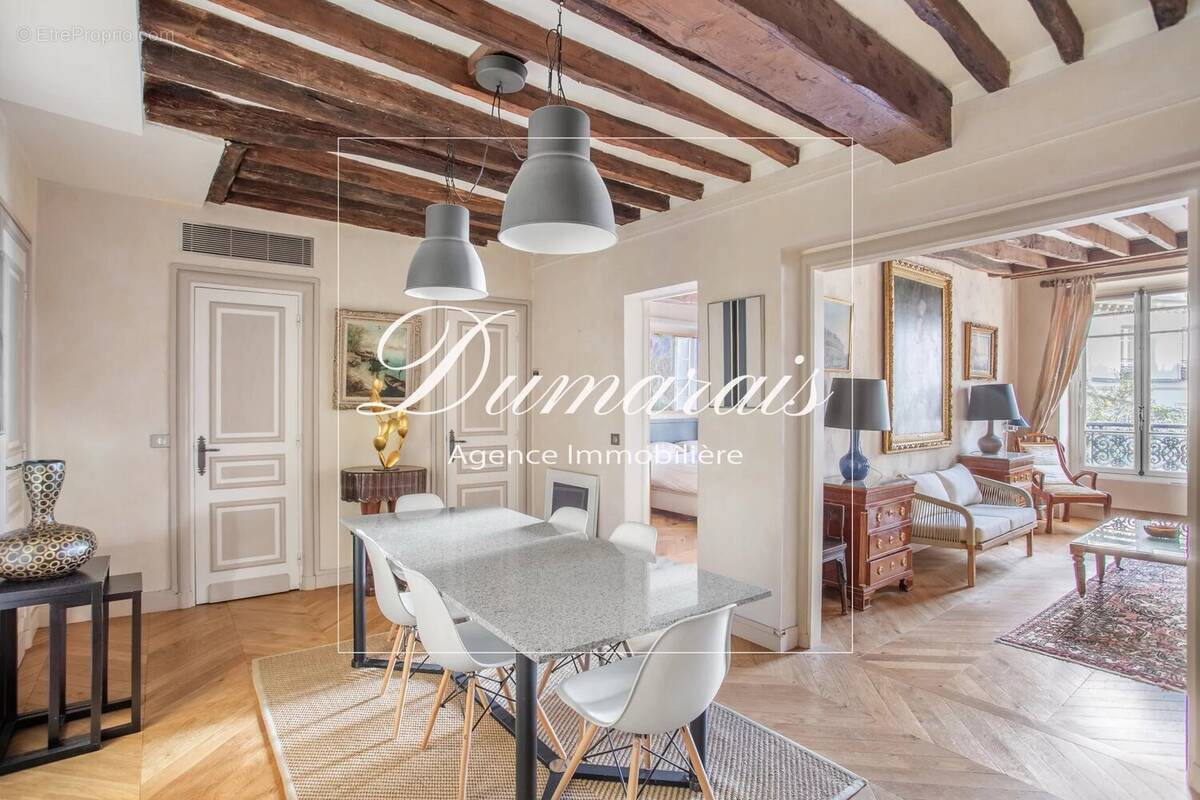 Appartement à PARIS-4E