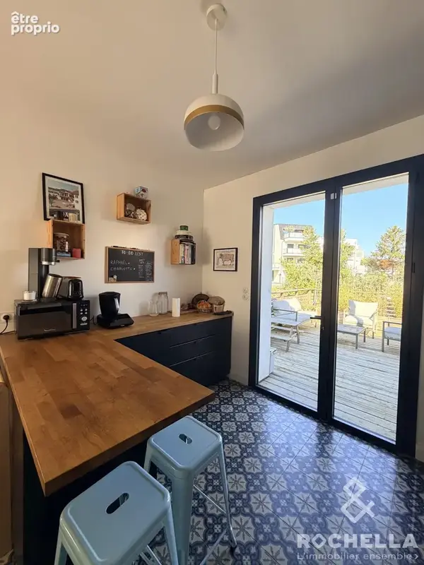 Maison 117 m² à La Rochelle  - photo 8