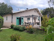 Maison à BAGE-LE-CHATEL