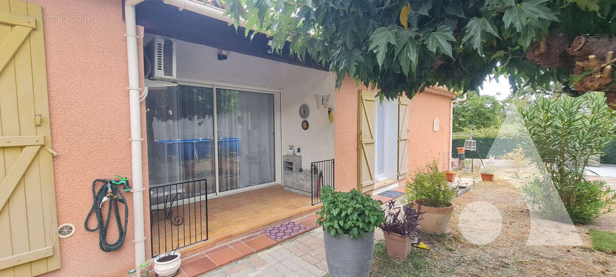 Commune de Flayosc maison de plain pied de 100m² sur 850m² de terrain - photo 11