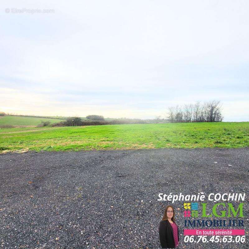 Terrain à EPUISAY