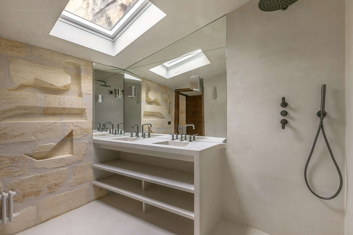 Appartement 60 m² à Bordeaux  - photo 7
