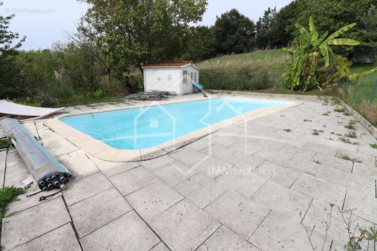 Maison à REVEL-TOURDAN