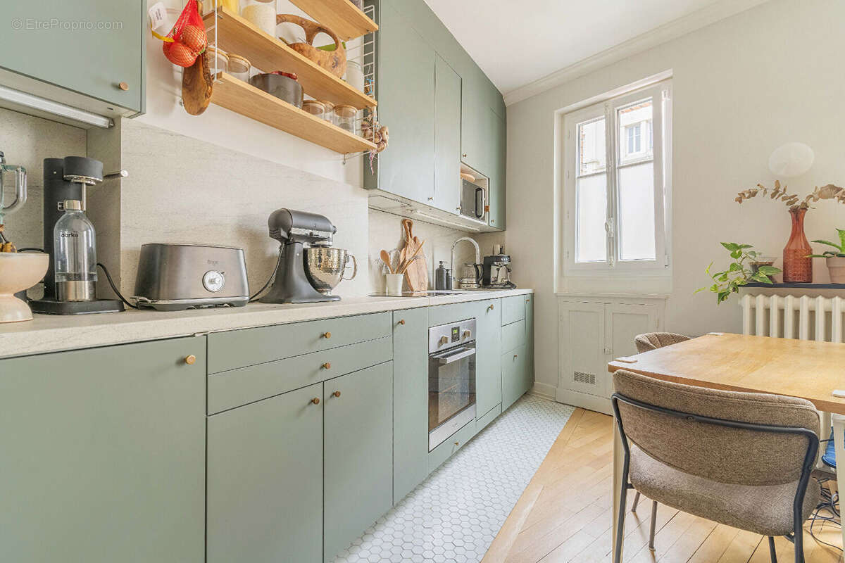 Appartement à PARIS-15E